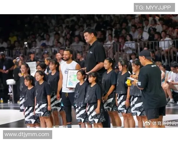 路边野球姚明的传奇人生与篮球梦想的交汇点