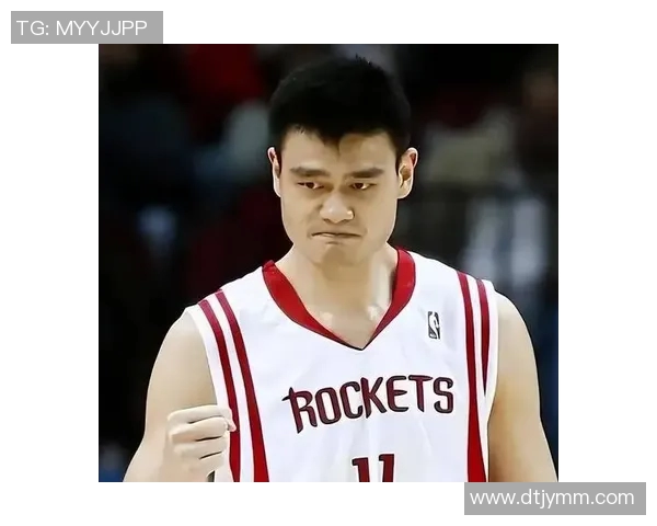 姚明领衔中国男篮挑战美国梦之队的激烈对决与精彩瞬间 姚明领衔中国男篮挑战美国梦之队的激烈对决与精彩瞬间